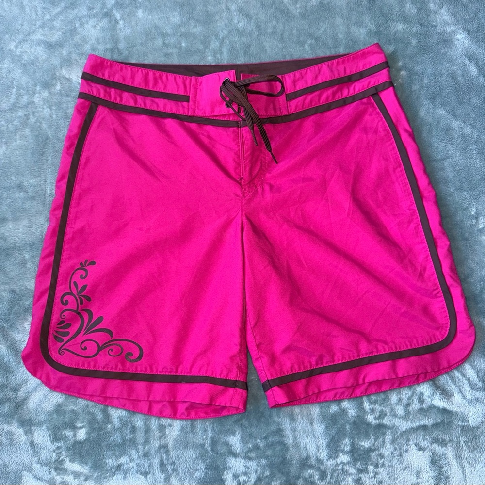 Athleta Fuchsia Pink Athletic‎ Clearwater Board Shorts with Brown Trim size 10